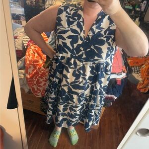 Navy and White Floral Sleeveless Dress